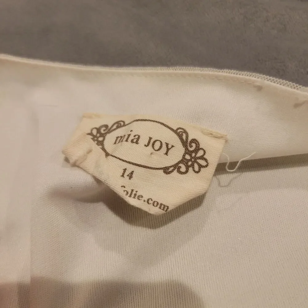 Mia Joy Girls Ivory Maxi Dress With Gold Embellished Bodice Flutter Sleeves & Fl - Picture 5 of 16